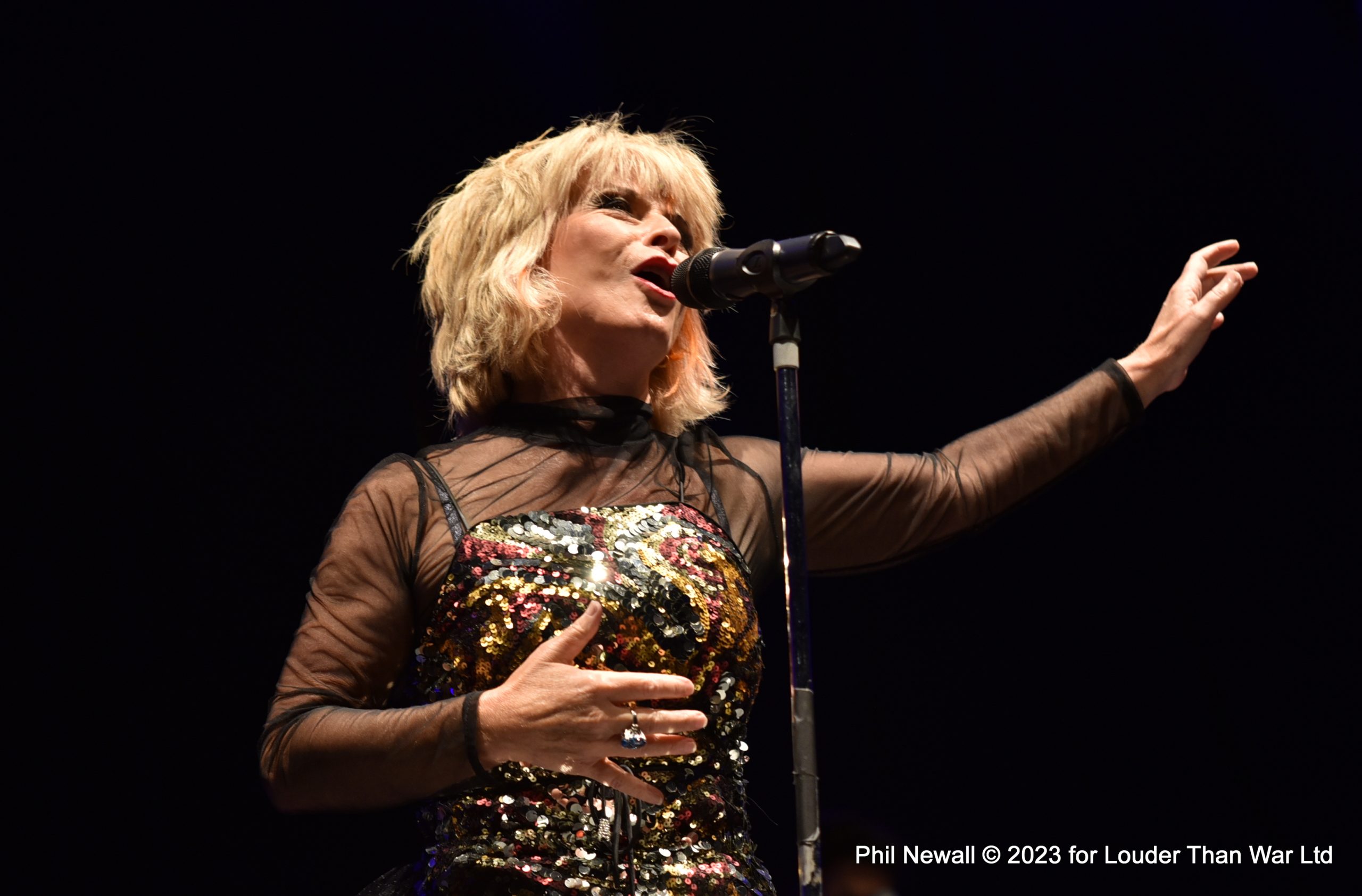 Toyah and Roberts Sunday Lunch: Liverpool Philharmonic Hall &#8211; Live Review